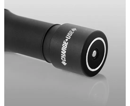 Armytek Prime C2 Magnet USB 18650 / XP-L White / 1050 lm / TIR 20Â°:80Â° / 1x18650