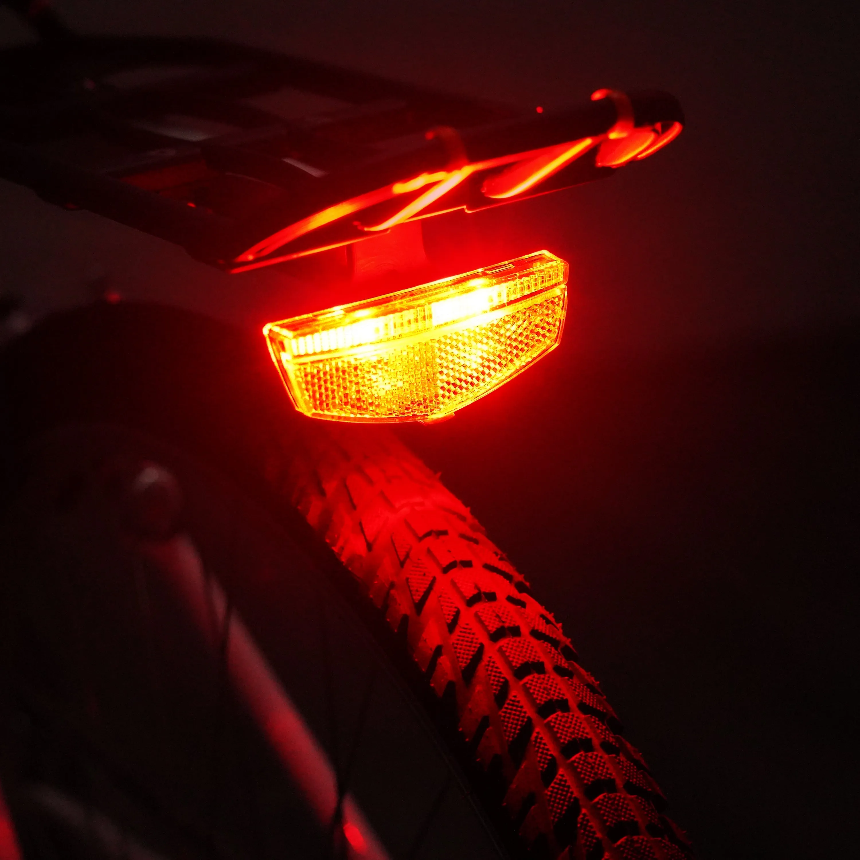 BV LED Taillight Light | BV-L824