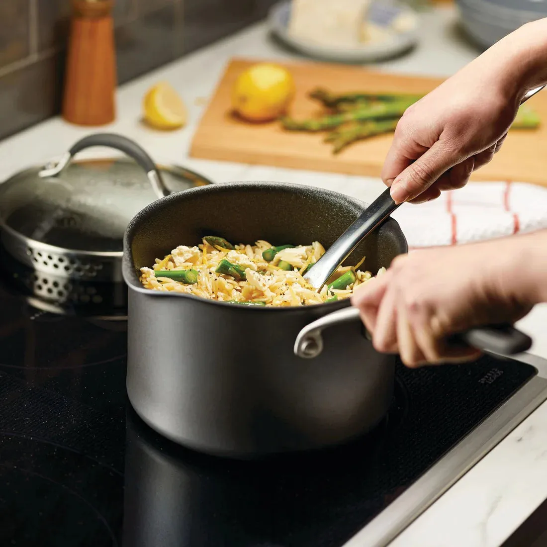 Circulon ScratchDefense A1 Nonstick Induction Covered Saucepan - 18cm/2.8L