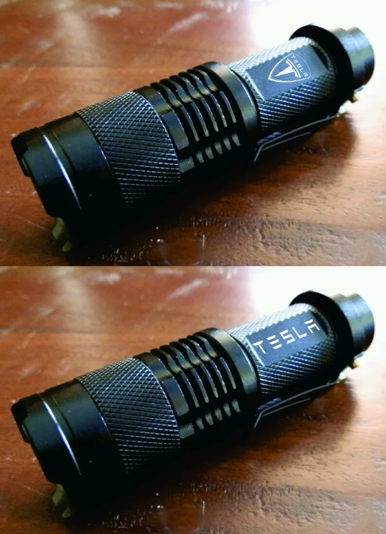 Focus Flashlight