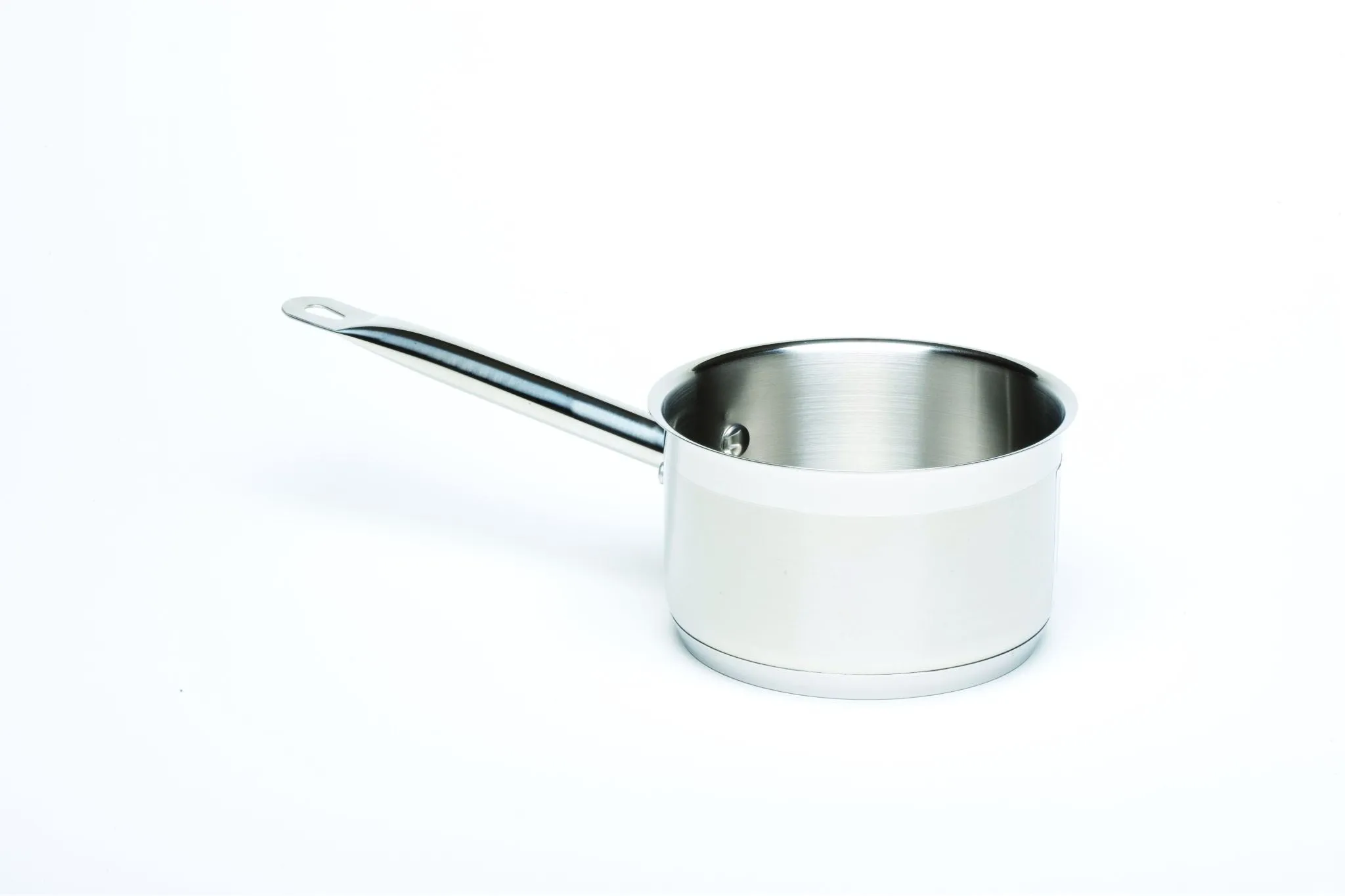 Genware 1416-01 GW Saucepan (No Lid) 1.9L - 16 x 10cm (Dia x H)