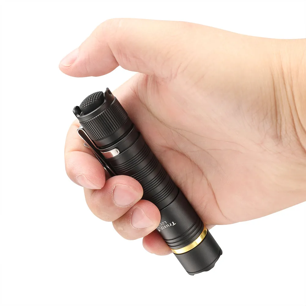 L2S-SE Tactical Flashlight has a maximum brightness of 1050 lumens and is stable and reliable in outdoor activities (disposable battery)