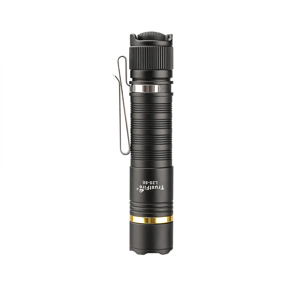 L2S-SE Tactical Flashlight has a maximum brightness of 1050 lumens and is stable and reliable in outdoor activities (disposable battery)