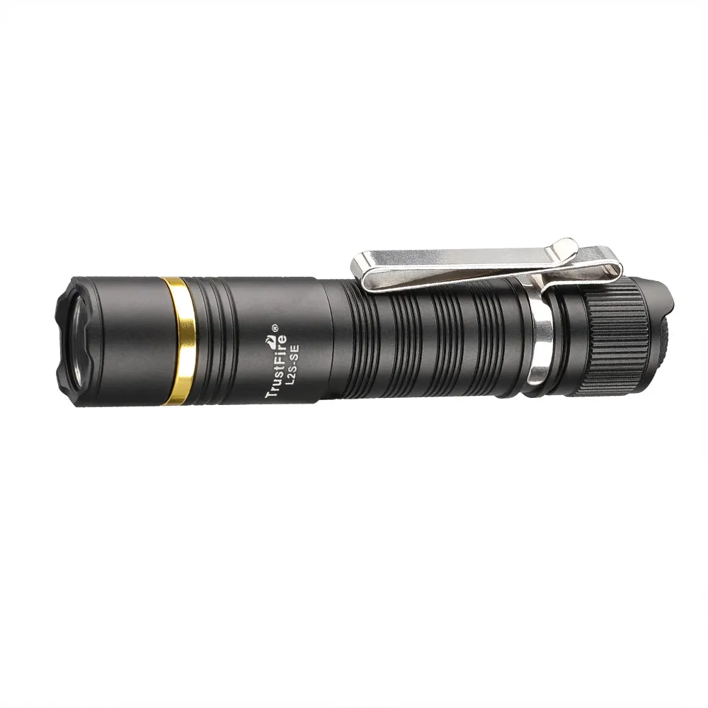 L2S-SE Tactical Flashlight has a maximum brightness of 1050 lumens and is stable and reliable in outdoor activities (disposable battery)