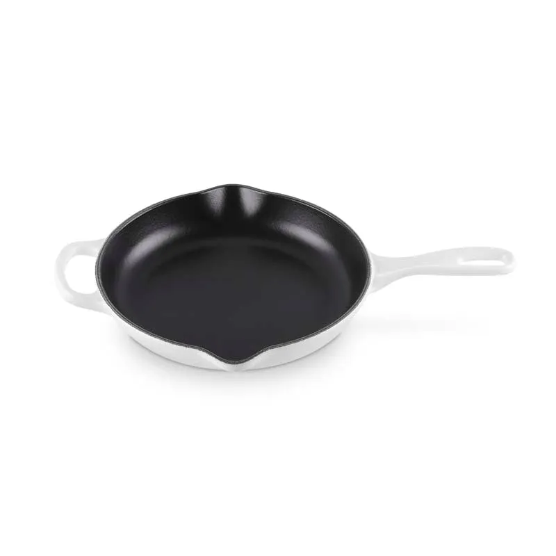 Le Creuset Signature Cast Iron Frying Pan with Metal Handle