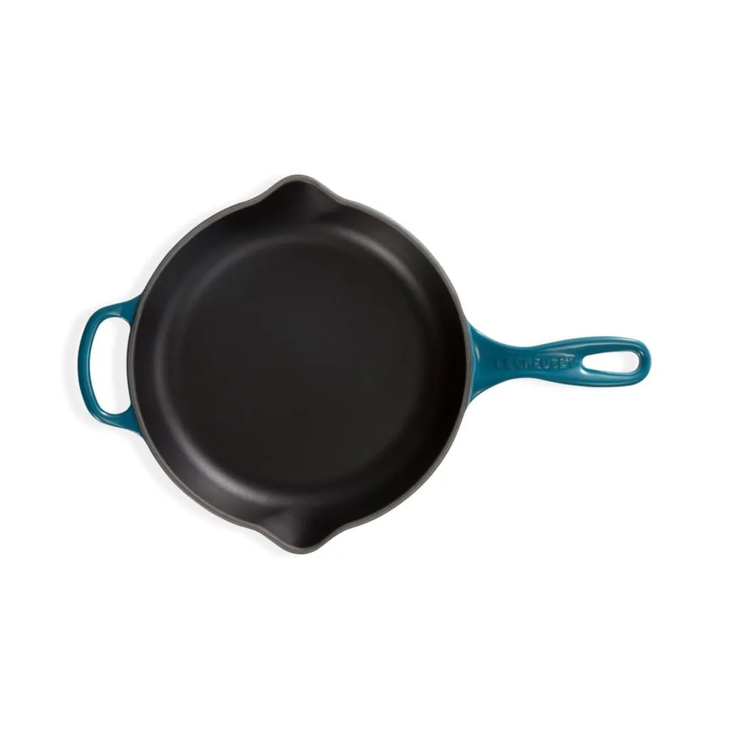 Le Creuset Signature Cast Iron Frying Pan with Metal Handle