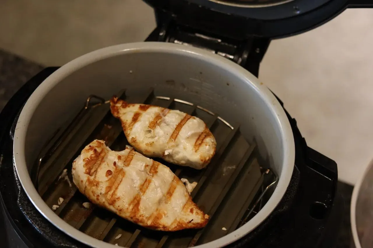 Sear'NSizzle GrillGrate for the Cosori Air Fryer