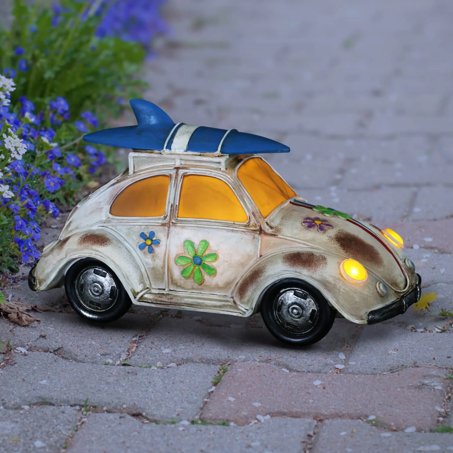 Solar Retro Bug Garden Statue, 7 Inch