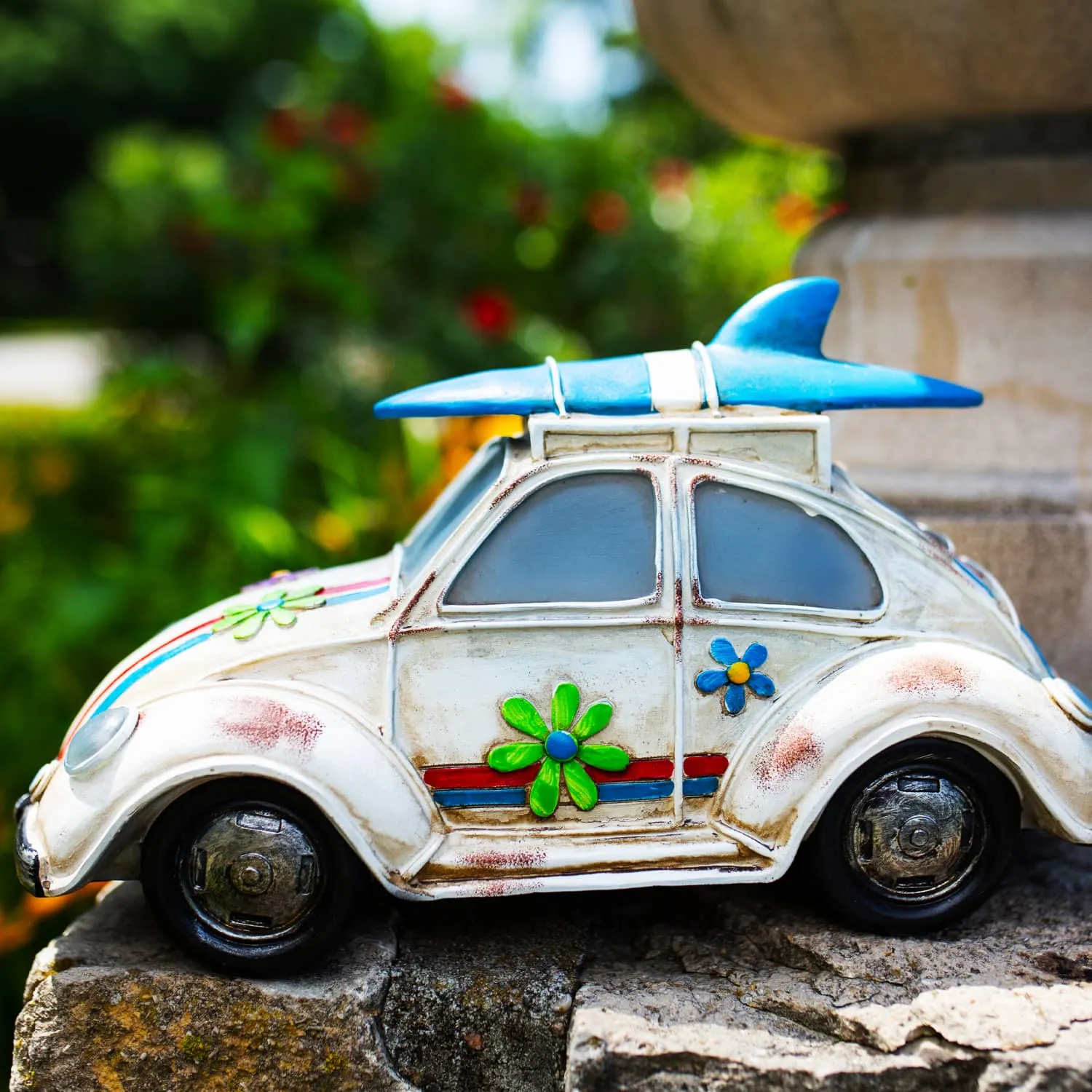 Solar Retro Bug Garden Statue, 7 Inch