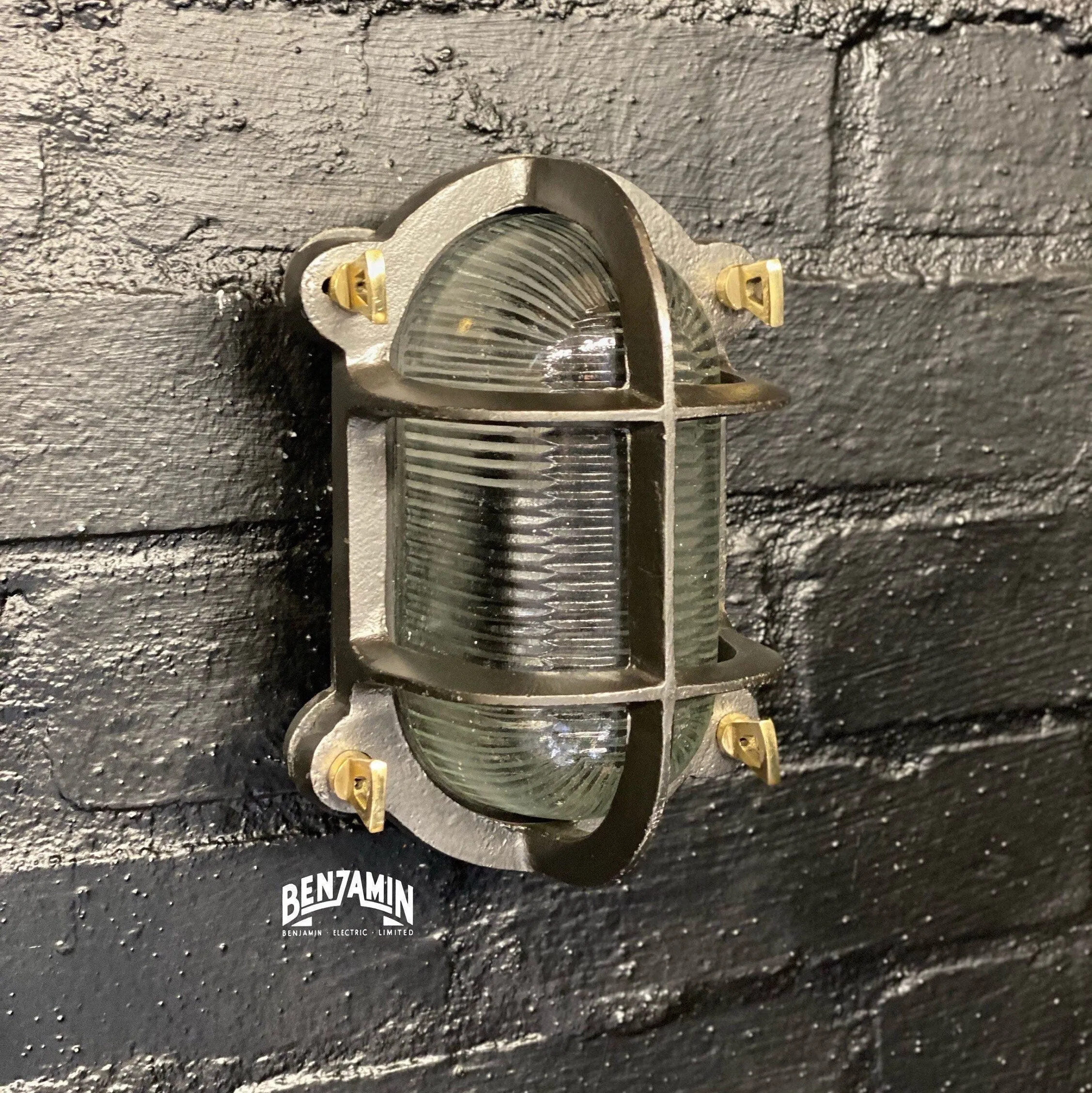 Walsingham ~ Bulkhead Outdoor & Bathroom Solid Cast Iron Wall Light | 7 Inch